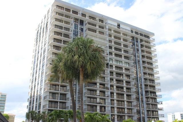 Galt Ocean Terrace  photo 2